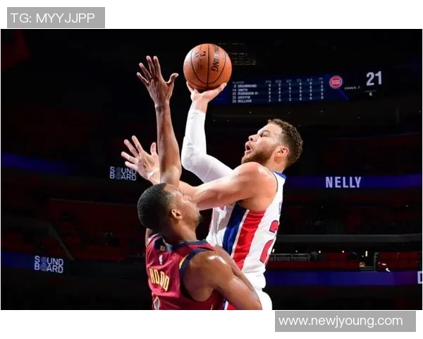 11月22日火箭对阵活塞精彩回放全程回顾与赛后分析